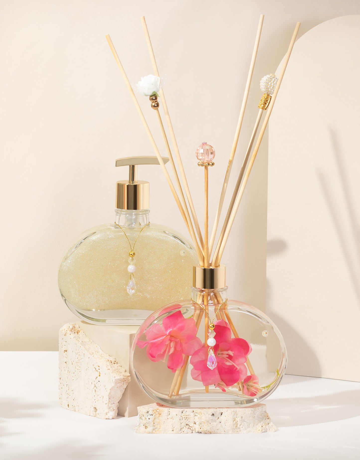 Kit Difusor + Sabonete Intense 300ml (Flor Rosa Escuro)